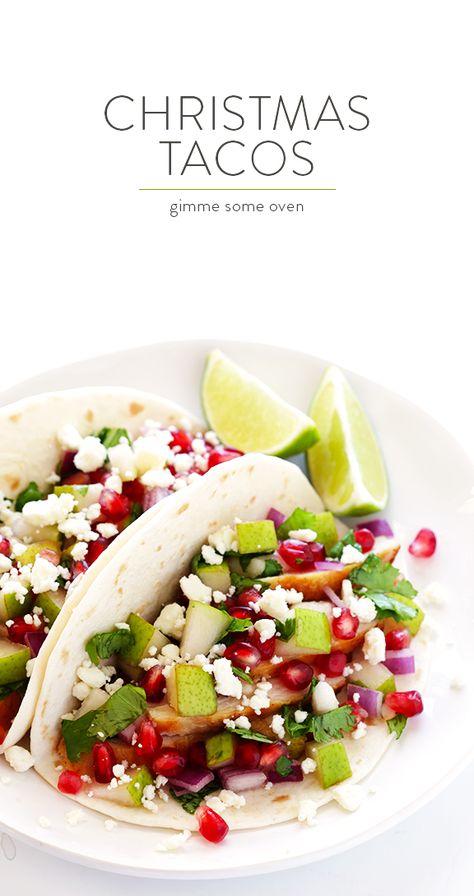 Christmas Tacos Holidays, Christmas Tacos, Holiday Recipes Christmas Appetizers, Pomegranate Christmas, Christmas Pear, Tacos Easy, Christmas Desserts Party, Christmas Salad Recipes, Christmas Salad