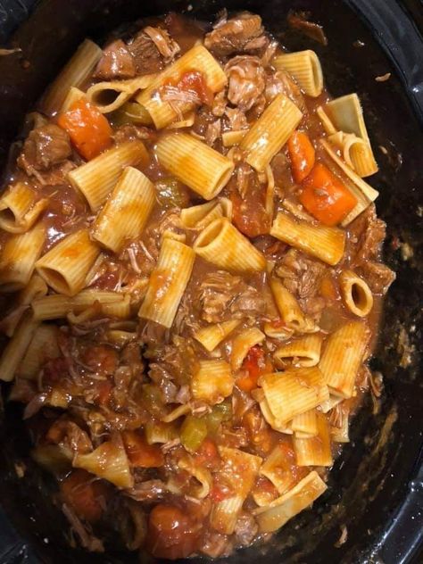 Lamb Ragu Slow Cooker Recipe Lamb Ragu Recipe, Beef And Ale Stew, Doner Kebabs, Lamb Stew Recipes, Lamb Ragu, Mum Ideas, Ragu Recipe, Lamb Ribs, Slow Cooker Pasta