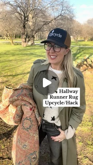 Rug Upcycle, Diy Upcycling Projects, Sarah Teresinski, Rug Hacks, Upcycle Home Decor, Upcycle Hacks, Ikea Rug, Upcycle Diy, Secondhand Style