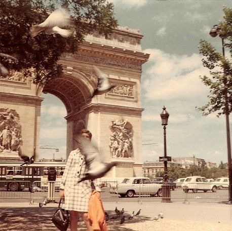 Vintage French Aesthetic, Paris 1960s, French Aesthetic, France Aesthetic, Paris Vibes, Parisian Life, Paris Aesthetic, Vintage Paris, Foto Vintage