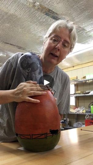 Here’s a couple videos on how to make a thunder gourd! | By SBR ArtFacebook Painting On Gourds Ideas, Gourd Baskets Ideas, Thunder Drum Gourds, Thunder Gourds How To Make, Painted Gourds Ideas Fall, Gourd Crafts Ideas, Gords Crafts Ideas, Gourds Crafts Projects, Birdhouse Gourds Ideas