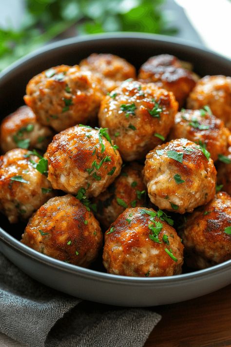 11 Cottage Cheese Dinner Ideas - Pantry Petal Cottage Cheese Peppers, Cottage Cheese Meatballs, Cottage Cheese Dinner Ideas, Cottage Cheese Stuffed Peppers, Cottage Cheese Recipes Dinner, Cheese Dinner Ideas, Blended Cottage Cheese Recipes, Cheese Recipes Dinner, Cottage Cheese Dinner