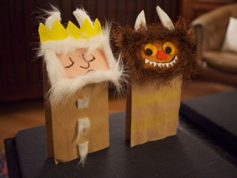 Where the Wild Things are paperbag puppets. Cute, cute, cute! Where The Wild Things Are Paper Bag Puppet, Where The Wild Things Are Crafts Preschool, Where The Wild Things Are Crafts, Diet Bread, Wild Things Party, Wild Rumpus, Paper Bag Crafts, Paper Bag Puppets, Maurice Sendak