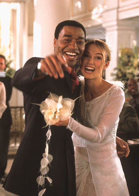 Love Actually Wedding, Keira Knightley Wedding Dress, Keira Knightley Love Actually, Keira Knightley Wedding, Comfort Films, Movie Wedding Dresses, Love Actually 2003, Movie Wedding, Tv Weddings