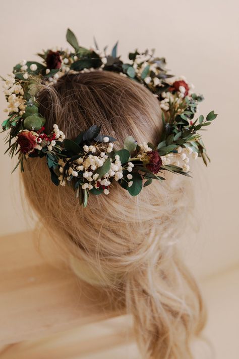 Preserved Greek Olive Leaves Crown, Dried Eucalyptus and Dried Roses Crown, Boho Flower Crown , Bridal Crown This beautiful crown is perfect for you rustic weddings! Stay floral! ------- Follow us on Facebook and Instagram for exclusive deals and discount coupons: Facebook: https://www.facebook.com/hiddenbotanics/?eid=ARCW028kmVfrYLow7IKnusN1HPY_LKxr10vWQKPg3VrveIkusMJszqqJRyQlQ-2AerS0tG_jSnso0zKl Instagram: https://www.instagram.com/hiddenbotanics/?hl=en --------- Made with love, from London, t Winter Flower Crown Wedding, Hidden Botanics, Olive Crown, Leaves Crown, Roses Crown, Wedding Floral Crown, Fall Flower Crown, Greek Flowers, Fairytale Bridal