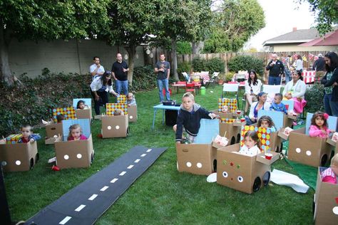 Cars Birthday Party Ideas, Backyard Movie Party, Car Box, Cars Birthday Party, Cardboard Car, Movie Birthday Party, Kids Cafe, Backyard Movie Nights, Backyard Movie