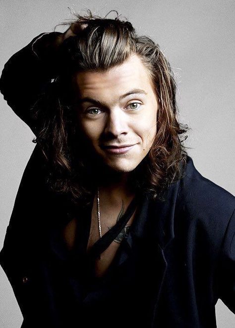 just all my pictures of harry so i can save space on my phone.... its… #fanfic # Fanfic # amreading # books # wattpad Anne Cox, One Direction 2014, Harry Styles Long Hair, Harry Styles 2015, Harry Styles Photoshoot, One Direction Harry, Harry Styles Pictures, Harry Styles Photos, Mr Style