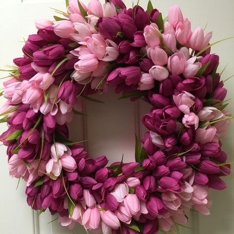 Spring Wreath Tulip Wreath Pink Wreath Easter Wreath 6E5 Pink Tulip Wreath, Pink Wreath, Tulip Wreath, Wreath Easter, Spring Tulips, Easter Wreath, Pink Tulips, Everyday Wreath, Easter Wreaths