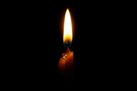 Burning candle on black background Premi... | Premium Photo #Freepik #photo #background #christmas #light #fire Facebook Christmas Cover Photos, Candle Photography Dark, Candle In The Dark, Candle Flame, Glass Flask, One Piece Tattoos, Candles Photography, Witchy Wallpaper, Background Christmas