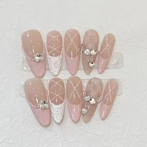 10Pcs Blush Pink Almond Handmade Press On Nails False Nails Gradient Oval Full Cover Manicure Nail Art With Pearls, Fake Nails With Glue, Almond Acrylic Nails, Gradient Nails, Nail Length, Art Summer, Stick On Nails, Nail Art Hacks, False Nail