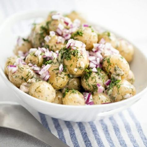 Recipe: A Simple Potato Salad - ScandiKitchen Dill Salad Recipe, Simple Potato Salad, Dill Potato, Danish Recipes, Dill Salad, Potato Salad Dill, Salad Fingers, Scandi Kitchen, Easy Potato Salad