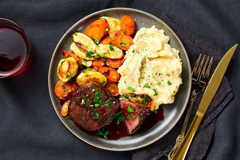 Gf Dinner Ideas, Dinner Ideas Beef, Roasted Carrots And Parsnips, Parmesan Mashed Potatoes, Gf Dinner, Cheesy Mashed Potatoes, Hello Fresh Recipes, Fresh Recipes, Beef Tenderloin