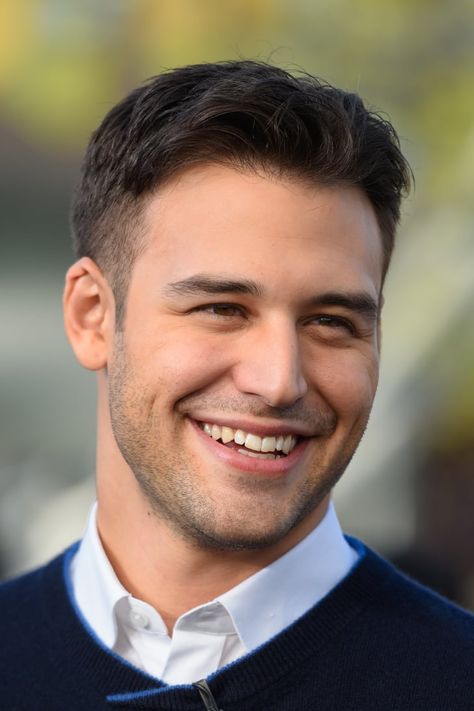 The Boyish Smile Heroes Reborn, Boy Next Door, Ryan Guzman, The Boy Next Door, Smiling Man, Most Handsome Men, Well Dressed Men, Attractive People, The Boy