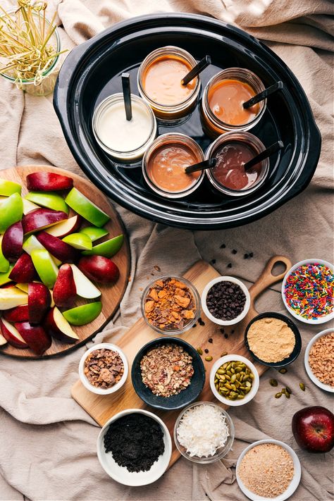 Candy Apple Bars, Caramel Apple Bar, Apple Bar, Caramel Apple Bars, Caramel Apples Easy, Caramel Apple Dip, Chelsea's Messy Apron, Apple Bars, Dessert Station