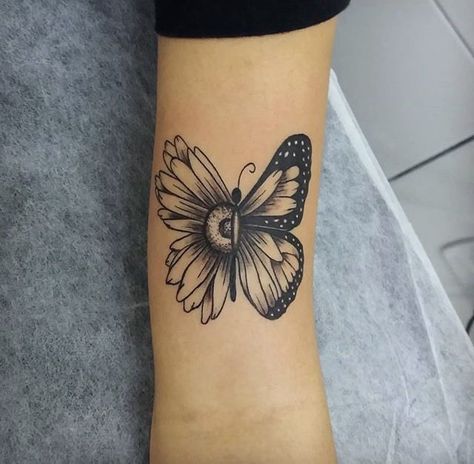 Sunflower Daisy Butterfly Tattoo, Butterfly Sunflower Tattoo Half Sleeves, In Memory Butterfly Tattoo, Half Butterfly Half Sunflower Tattoo, Butterfly And Sunflower Tattoo, Sunflower Butterfly Tattoo, Theigh Tattoos, Baby Hand Tattoo, Linda Tattoo