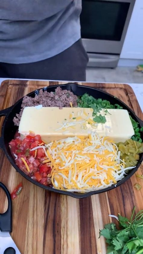 Texas-Inspired Skillet Queso | cheese, meat, Texas, recipe, queso | Derek makes a jaw-dropping queso recipe with lots of cheese, meat, and other flavors! This video was produced by Derek's Creations and Network Media LLC. | By Wonder and Raw | Facebook Winery Appetizers, Skillet Queso Dip, Texas Queso, Skillet Queso, Mexican Recipies, Cheese Sauces, Mexican Dip, Cheese Dips, Dip Dip