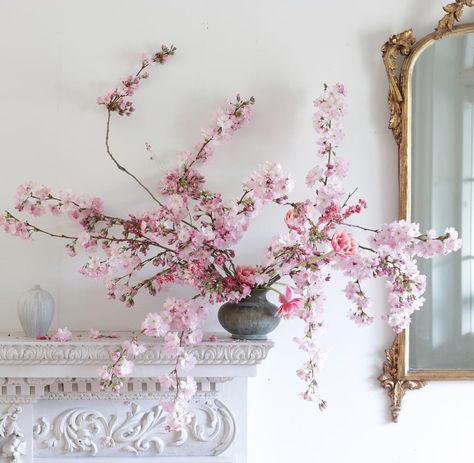 Branch Centerpiece, Art Floral Japonais, Cherry Blossom Wedding Theme, Cherry Branch, Cherry Blossom Wedding, Flora Design, Anthropologie Home, Flower Arrangements Simple, Weddings By Color