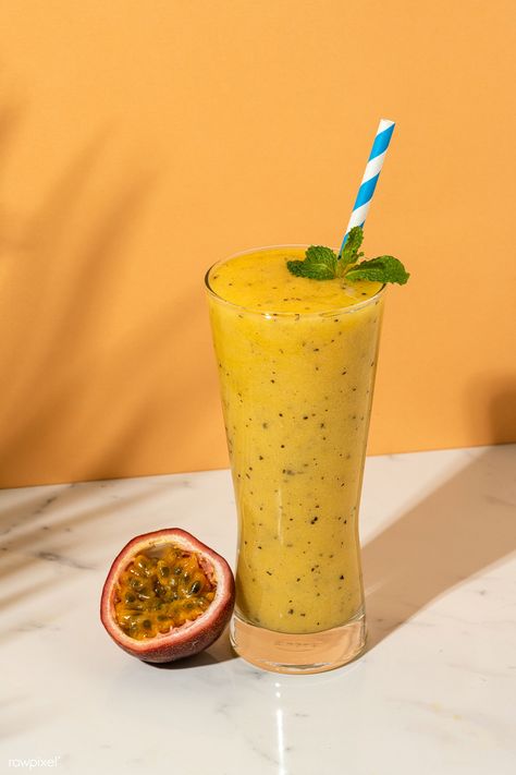 Fresh and healthy passion fruit smoothie | premium image by rawpixel.com / Teddy Rawpixel Passion Fruit Smoothie, Healthy Cereal Breakfast, Vegan Egg Substitute, Fruit Smoothie Recipes Healthy, Kiwi Smoothie, Acai Smoothie, Fresh Watermelon, Vegetable Protein, Mango Smoothie