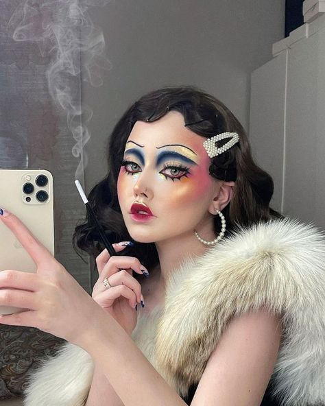 20s Flapper Makeup, 1920s Inspired Makeup, Cabaret Makeup, 1920 Makeup, Flapper Makeup, Burlesque Makeup, 20s Makeup, 1920s Makeup, 20s Flapper