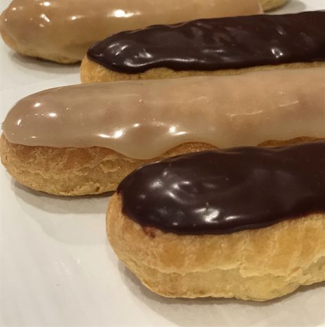 Vegan Eclairs, Choux Pastry Recipe, Eclairs Recipe, Anyone Can Cook, Pastry Cream Recipe, Eclair Recipe, Pumpkin Sheet Cake, Vegan Pastries, Pastry Recipe