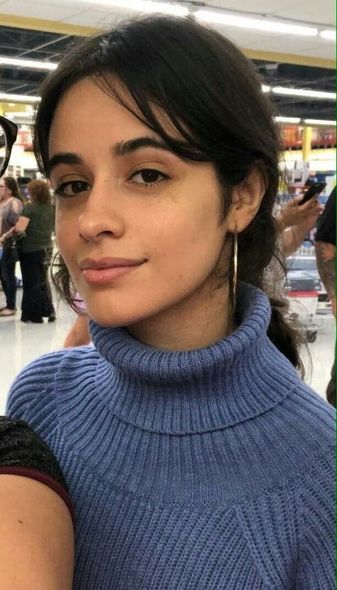 Camila without makeup Camila no makeup Models Without Makeup, Celebs Without Makeup, Shawn Mendes Concert, Science Equipment, Female Gaze, No Makeup, Au Naturale, Fifth Harmony, Celebrity Makeup