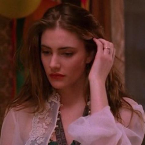 Shelly Johnson Twin Peaks, Shelly Twin Peaks, Shelly Johnson, Innocence Lost, Twin Peaks, My Vibe, Pretty Woman, Hair, Beauty