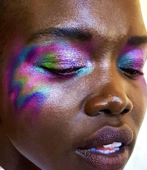 Elton John Inspired Makeup, Oil Spill Makeup, Kaleidoscope Makeup, Avant Garde Makeup Editorial, Parade Makeup, Helen Richardson, Iridescent Makeup, Brown Skin Makeup, Oil Spill