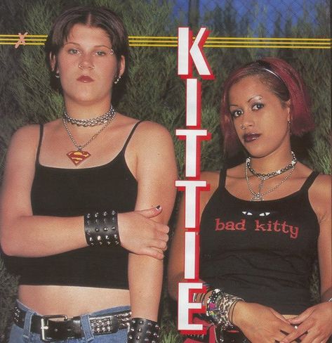 Fallon Bowman, Morgan Lander, 90s Mall Goth, Kittie Band, Y2k Fairycore, Grunge Band, Bad Cats, Metal Fashion, Emo Outfits