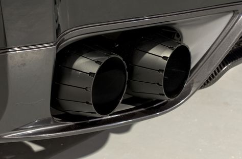 Afterburner exhaust tips. Neat idea. Cool Exhaust Tips, Custom Exhaust Tips, Vw Pointer, Truck Accesories, Mustang Interior, Bmw Interior, Datsun Car, Exhaust Tips, Metal Fab