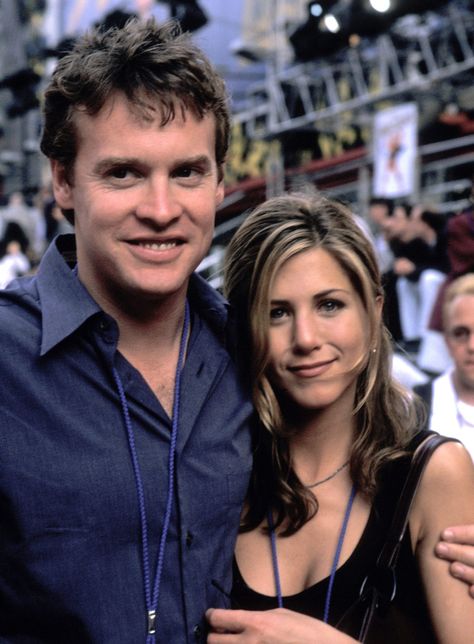 Jennifer Aniston Received the Most Adorable Valentine's Day Gift from Then-Boyfriend Tate Donovan Tate Donovan, Iconic Couples, Vince Vaughn, Counting Crows, Jen Aniston, Justin Theroux, Friends Cast, Beverly Hilton, Movie Couples