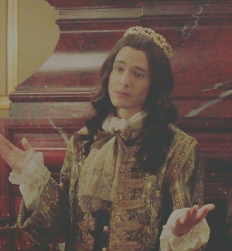 Versailles série Versailles Bbc, Alex Vlahos, Versailles Series, Versailles Tv Series, Alexander Vlahos, George Blagden, Richard Chamberlain, Hunter Schafer, Dan Stevens