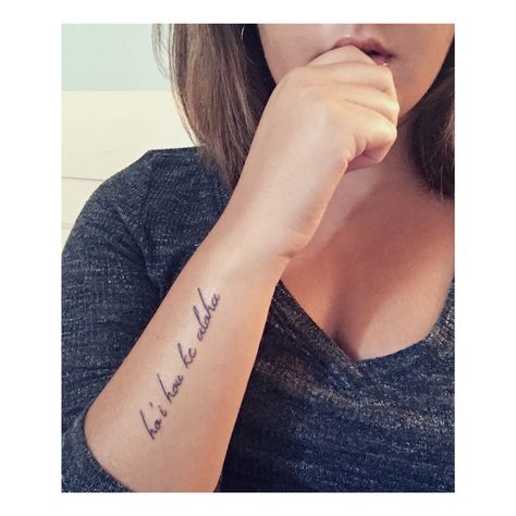 Side Arm Tattoos For Women Words, Arm Tattoos For Women Words, Side Forearm Tattoo Women Quotes, Side Forearm Tattoo, Side Arm Tattoos For Women, Side Forearm Tattoo Women, Side Arm Tattoo, Tattoo Sentences, Shoulder Tattoos For Females