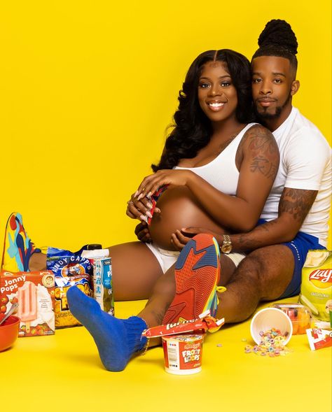 Toy Story Maternity Photos, Denim And White Maternity Shoot Black Couple, 90s Maternity Shoot Black Couple, Boy Maternity Shoot, Black Pregnancy Photos Couples, Maternity Pictures Interracial, Maternity Picture Outfits, Pregnant Lady, Boy Girl Twins