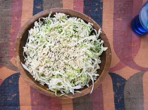 Cabbage salads featuring dried noodles are a staple of Hawaiian home cooking, adding crunch, texture, and sweetness to this terrifically versatile slaw. Hawaiian Cabbage, Ramen Cabbage Salad, Cabbage Salads, Best Cabbage Recipe, Cabbage Salad Recipe, Grilled Cabbage, Cabbage Salad Recipes, Recipes From Around The World, Hawaiian Food