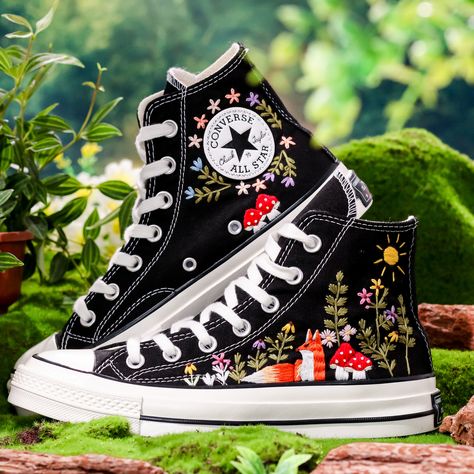 Customized Embroidered Converse, Mushroom and Fox Embroidered Sneakers Custom, Embroidered Converse High Tops Pet Mushroom and Sweet Sunflower Garden, Gift for Her 💚 Immerse yourself in the intricate craftsmanship as we lovingly hand embroider rustic flowers onto your chosen Converse pair 💚 🌿 The listed price encompasses both the Converse Shoes and the showcased Embroidery Designs. 1. MANUFACTURING PROCEDURE 🌿 Upon receiving your order, we initiate the shoe preparation process. If your chose Converse Shoes Sunflower, Converse High Tops Platform Embroidery, Shroom Converse, Converse Mushroom, Embroidered Converse High Tops, Converse Chuck 70s, Cute Converse Shoes, Embroidered Sneakers, Fox Shoes