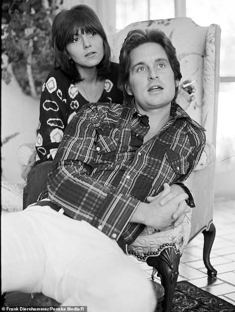 Michael Douglas' ex-girlfriend Brenda Vaccaro claims she dropped LSD with the Oscar winner | Daily Mail Online Brad Pitt And Leonardo Dicaprio, Brenda Vaccaro, Photo Timeline, Michael Douglas, Oscar Winners, Life Pictures, Island Girl, Fav Celebs, Leonardo Dicaprio