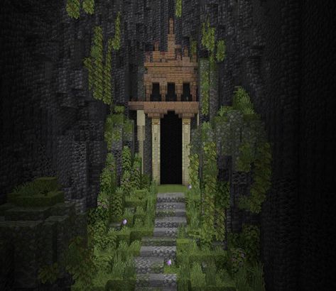 Kingdom Minecraft Build, Minecraft Lost City, Underground Cave Minecraft, Cave Building Minecraft, Minecraft Tomb Ideas, Minecraft Abandoned Mineshaft, Medieval Portal Minecraft, Minecraft Mountain Entrance Ideas, Wedding Venue Minecraft