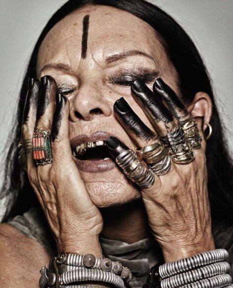 Lalamichmich Michelle Lamy, Michele Lamy, Yiqing Yin, Paul Poiret, Mario Sorrenti, Advanced Style, Mode Inspo, Italian Charm Bracelet, Rick Owens