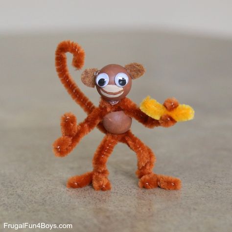 Kids' Craft: Pipe Cleaner Monkeys! - Frugal Fun For Boys and Girls Zoo Animal Crafts For Kids, Pipe Cleaner Crafts For Kids, Craft Pipe Cleaner, Zoo Animal Crafts, Monkey Crafts, Fun Summer Crafts, Pipe Cleaner Crafts, Summer Crafts For Kids, Animal Crafts For Kids