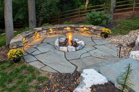 Outdoor Fire Pit Area, How To Build A Fire Pit, Outdoor Fire Pit Designs, Fire Pit Landscaping, Sloped Backyard, Flagstone Patio, Backyard Renovations, Patio Fire Pit, Fire Pit Area