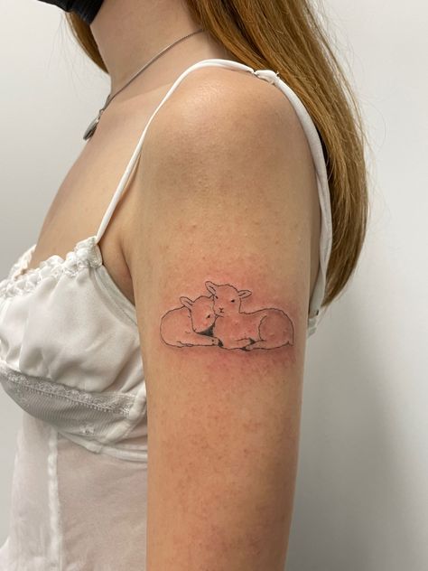 Dainty Fine Line Tattoo, Tattoo Ideas Dainty, Tea Cup Tattoo, Lamb Tattoo, Kitten Tattoo, Cute Tattoo Ideas, Sheep Tattoo, Flower Tea Cup, Whimsical Tattoos