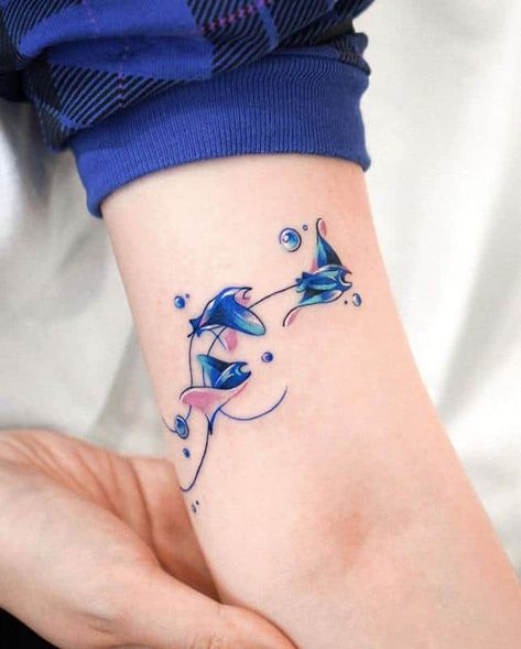 Watercolor Sea Tattoo, Waterbending Tattoo, Ocean Ankle Tattoos For Women, Pastel Tattoo Sleeve, Maldives Tattoo, Blending Tattoos Together, Beautiful Tattoos For Women Unique, Unique Pretty Tattoos Beautiful, Blue Tattoos For Women