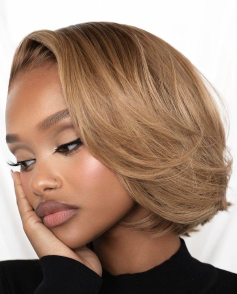 Short Sassy Hair, Honey Blonde Hair, Work Hairstyles, Relaxed Hair, Baddie Hairstyles, Honey Blonde, African Hairstyles, Pretty Hairstyles, Hair Goals