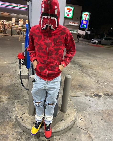 Bape Drip, Bathing Ape Hoodie, Shark Outfit, Ayo And Teo, Hoodie Outfits, Bape Shark, Hit By A Car, Black Men Fashion Swag, Jackets Men Fashion