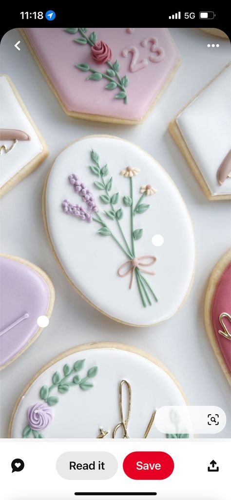 Cookie Decorating Ideas Summer, Spring Flower Cookies, Cookies Flowers, Sunshine Cookies, Girl From Ipanema, Vintage Oven, Flower Sugar Cookies, Royal Iced Cookies, Easter Sugar Cookies