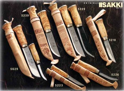 Handcrafted Knife, Great Knife, Wood Knife, Forged Knife, Places In The World, Knife Design, Carving Knife, Knife Sheath, Cool Knives