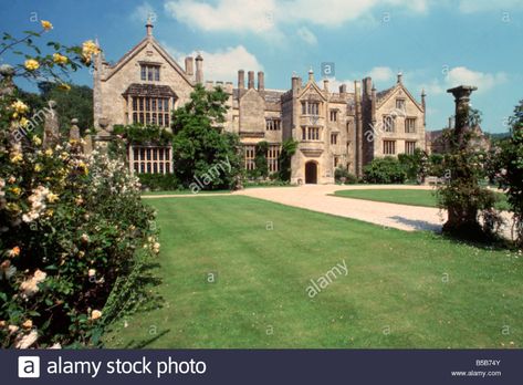 Parnham Manor Elizabethan Manor House Stock Photo Cottage Mansion, British Houses, Castles To Visit, English Manor Houses, House Plans Mansion, English Manor, French Cottage, English Country House, Stately Home