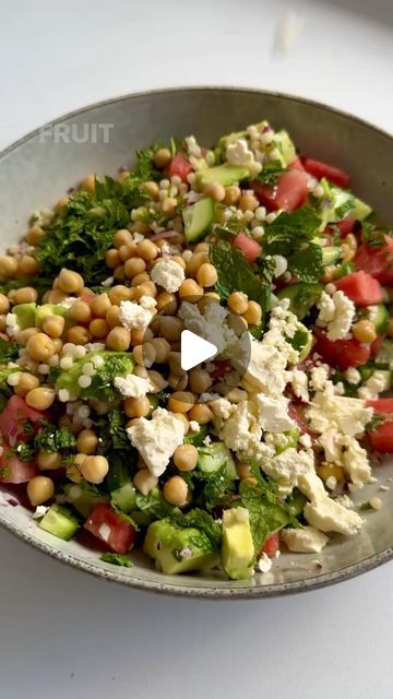 Sarah Pound on Instagram: "WATERMELON, PEARL COUS COUS, FETA & MINT SALAD Serves 4 Ingredients: 2 cups pearl cous cous 400g canned chickpeas, drained and rinsed 2 cups watermelon, chopped into small cubes 2 lebanese cucumbers, diced 1 large avocado, diced 1/2 red onion, very finely diced 1 cup mint, roughly chopped 150g feta cheese, crumbled 1/2 pomegranate, seeds removed 2/3 cup flaked almonds, toasted Dressing: 2 tablespoons extra virgin olive oil 1 tablespoon apple cider vinegar or white wine vinegar 1 teaspoon dijon mustard 1 teaspoon pure maple syrup Sea salt and cracked black pepper Method: 1. Cook the pearl cous cous according to package instructions, about 8-10 minutes. Drain, run through some cold water and set aside. 2. In a large bowl, combine the pearl cous cous, chick Instagram Recipes, Mint Salad, Salad Ideas, Cous Cous, Couscous Salad, Feta Salad, Split Pea, Wine Vinegar, White Wine Vinegar