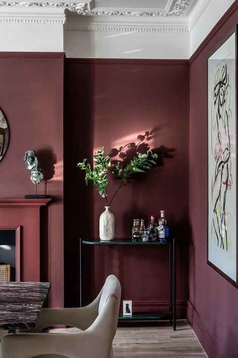 Burgundy Living Room, Colour Psychology, Black Bathroom Decor, Living Tv, Living Room Red, Interior Paint Colors, Paint Colors For Home, Front Room, Interior Paint