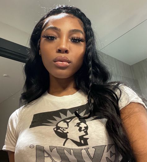 queen quen on Twitter: "gimme kiss💋… " Quenlin Blackwell, Baddie Vibes, Most Beautiful People, Gal Pal, Bratz Doll, Cute Simple Outfits, Girls Makeup, Cute Makeup, Pretty Woman